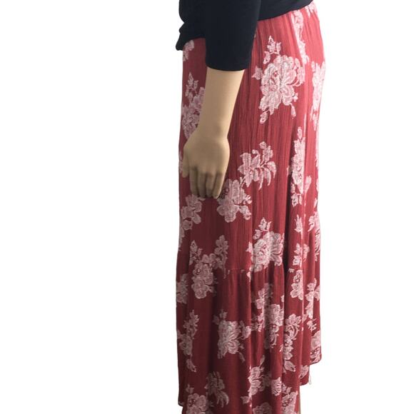 See you Monday Floral Print Maxi- Skirt in Red and White Size Medium - Picture 2 of 9
